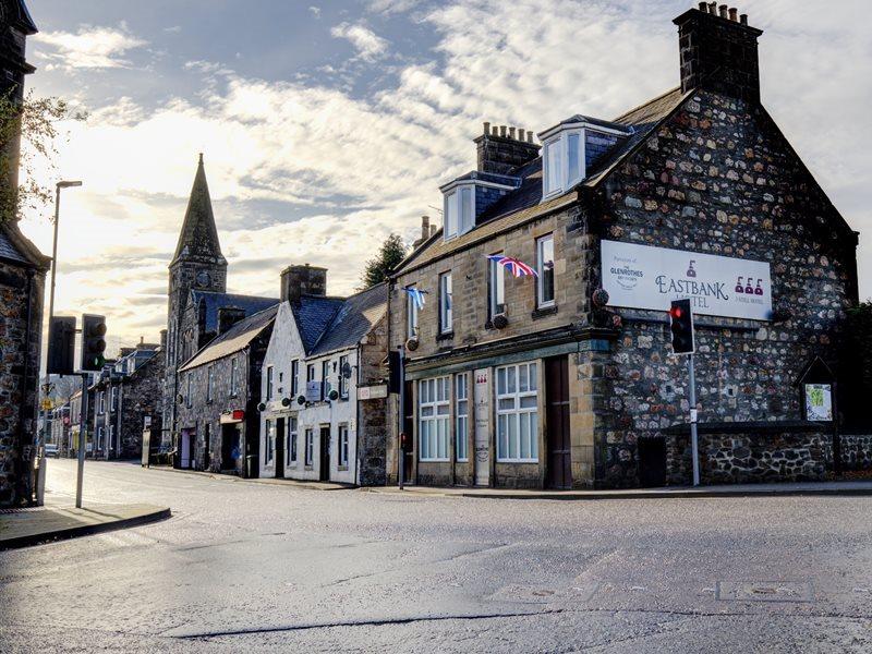 Oyo Eastbank Hotel, Speyside Scotland Rothes Exteriör bild